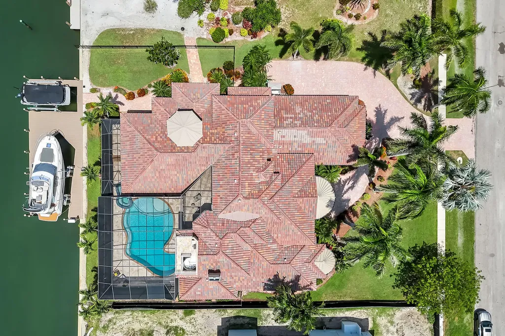 1658 Mcilvaine Court Marco Island FL 34145