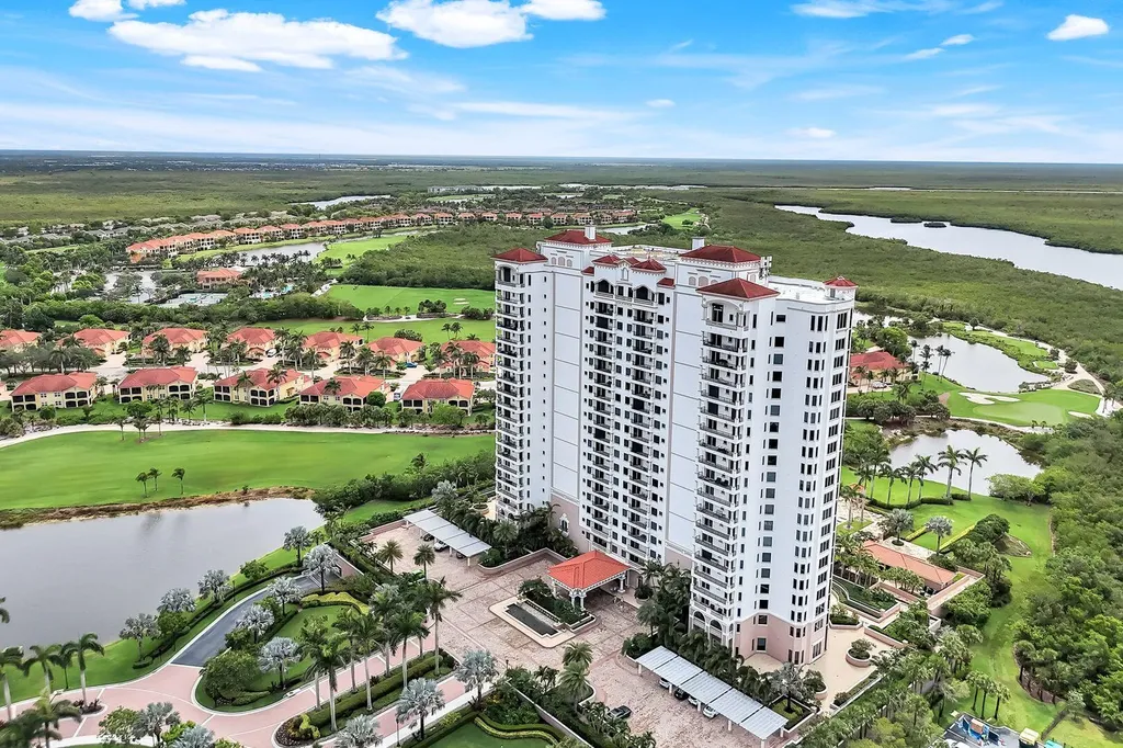 1060 Borghese Lane Naples FL 34114