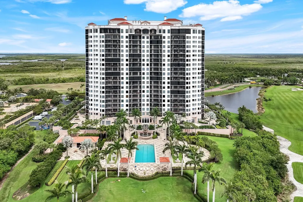 1060 Borghese Lane Naples FL 34114