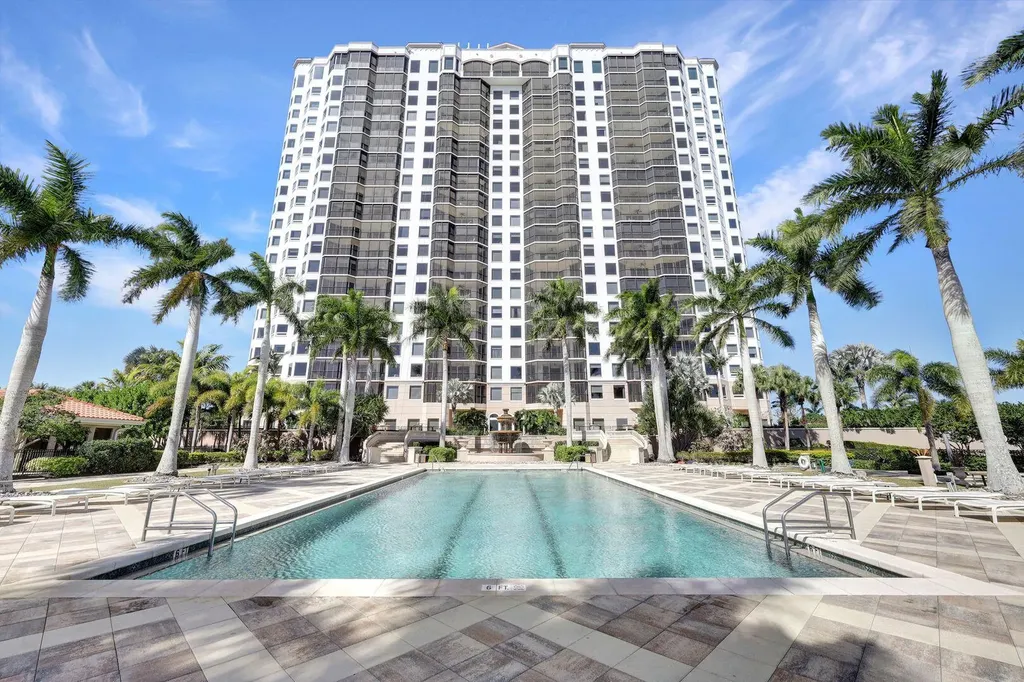 1060 Borghese Lane Naples FL 34114