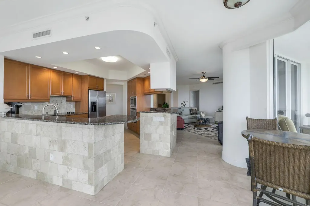 1060 Borghese Lane Naples FL 34114