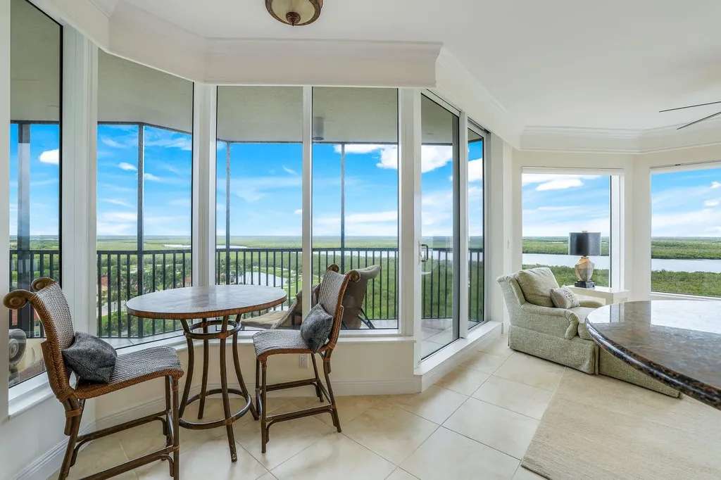 1060 Borghese Lane Naples FL 34114