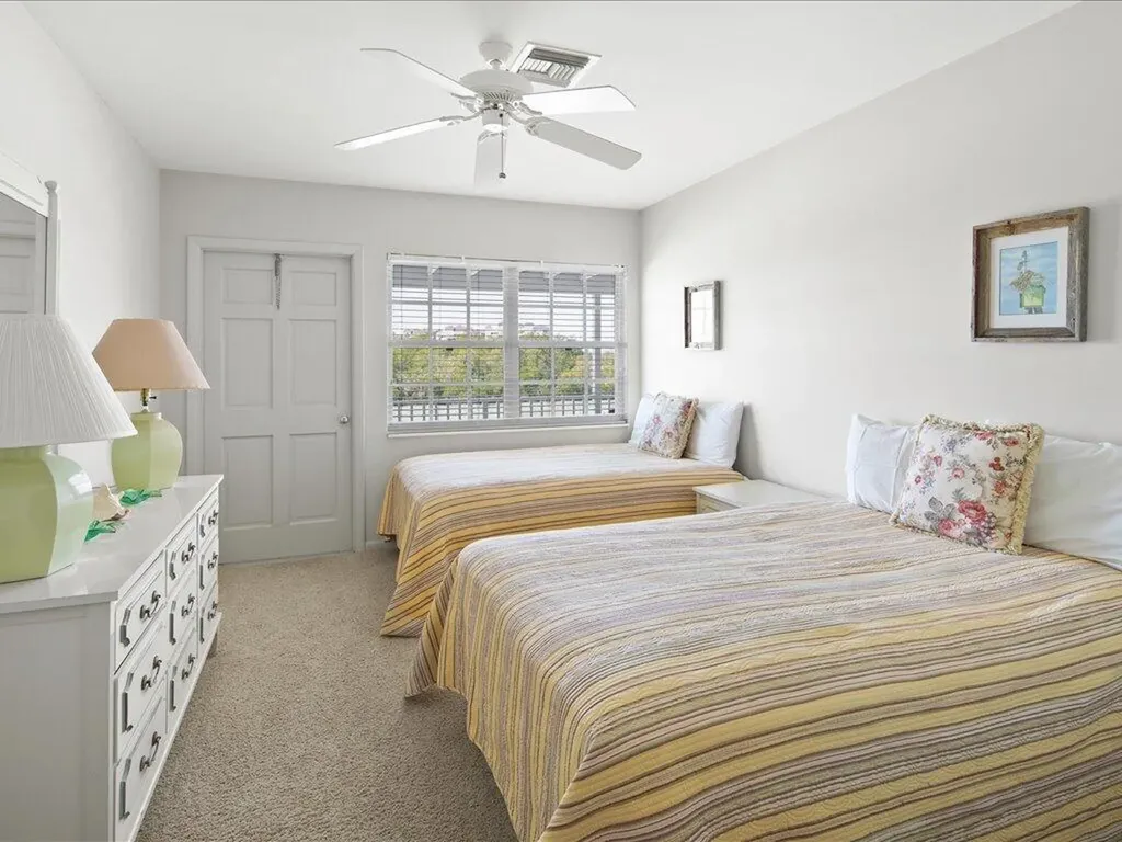 1170 Edington Marco Island FL 34145