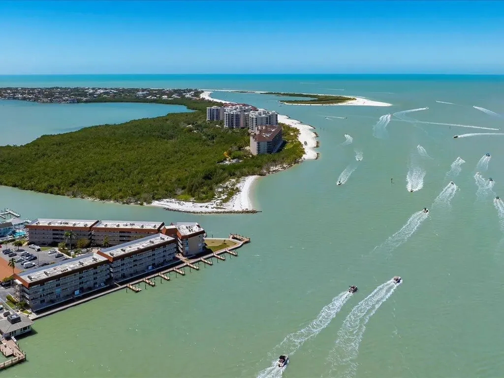 1170 Edington Marco Island FL 34145