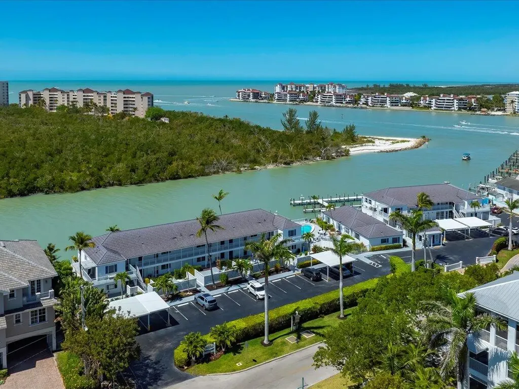 1170 Edington Marco Island FL 34145