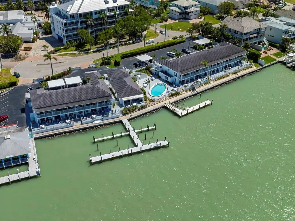 1170 Edington Marco Island FL 34145