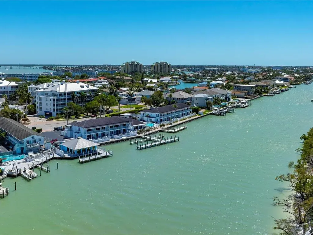 1170 Edington Marco Island FL 34145