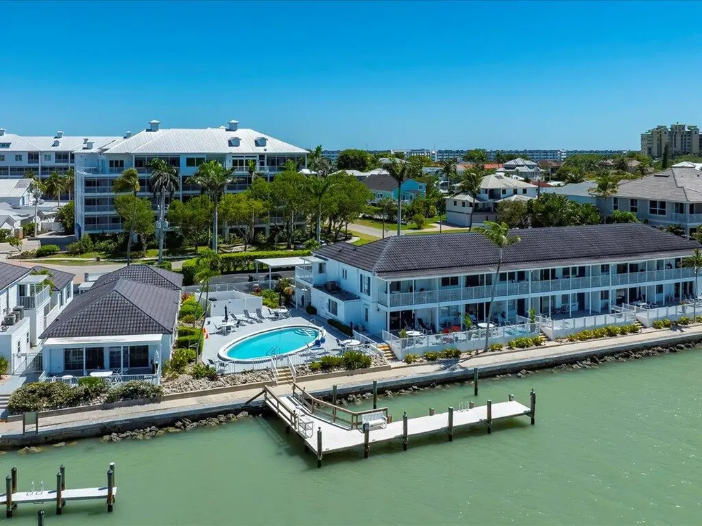 1170 Edington Marco Island FL 34145