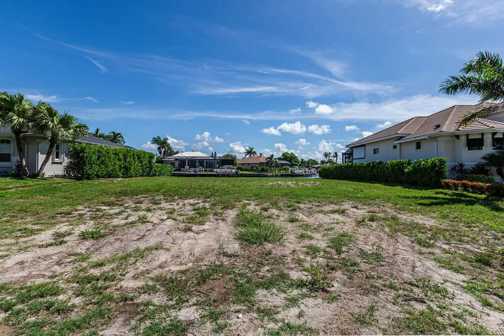 1536 Buccaneer Court Marco Island FL 34145
