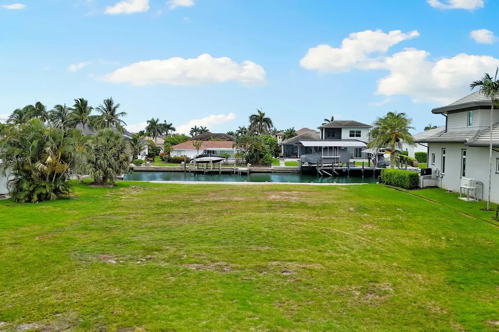 1173 Winterberry Drive Marco Island FL 34145