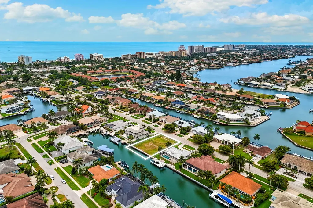 1173 Winterberry Drive Marco Island FL 34145