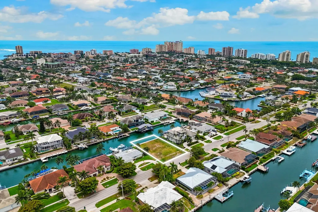 1173 Winterberry Drive Marco Island FL 34145