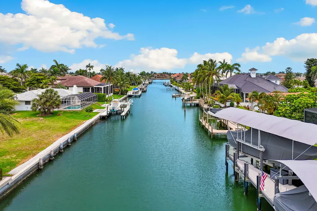 1173 Winterberry Drive Marco Island FL 34145