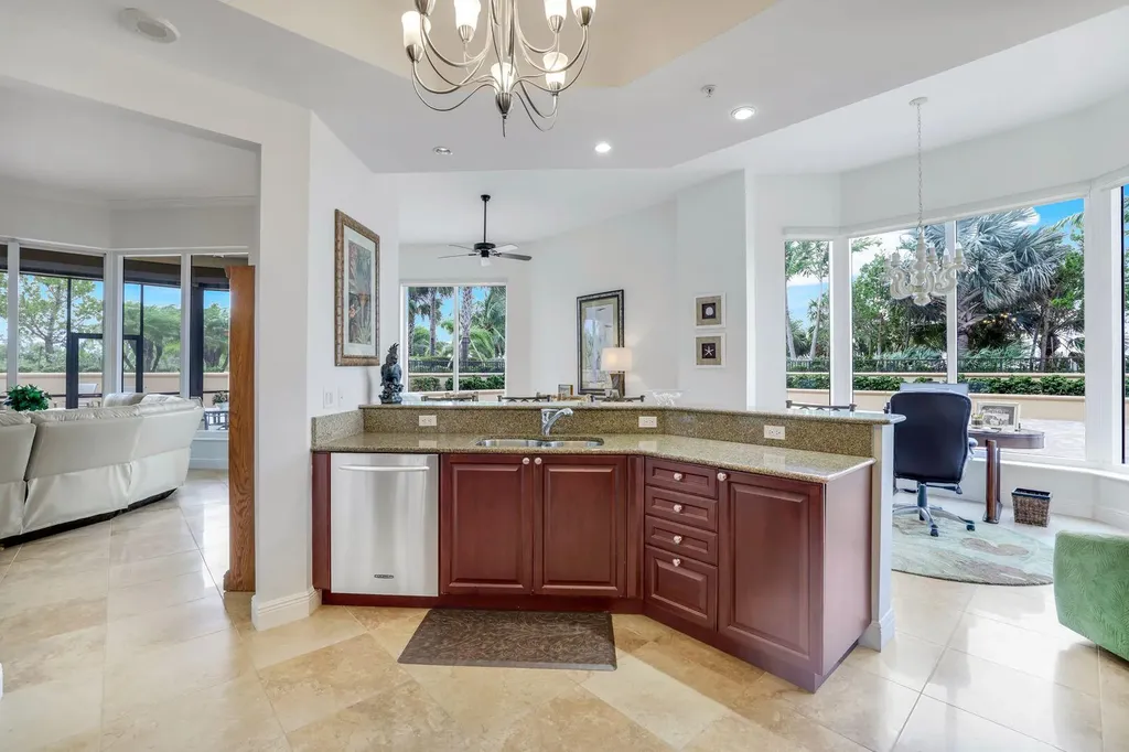 1050 Borghese Lane Naples FL 34114