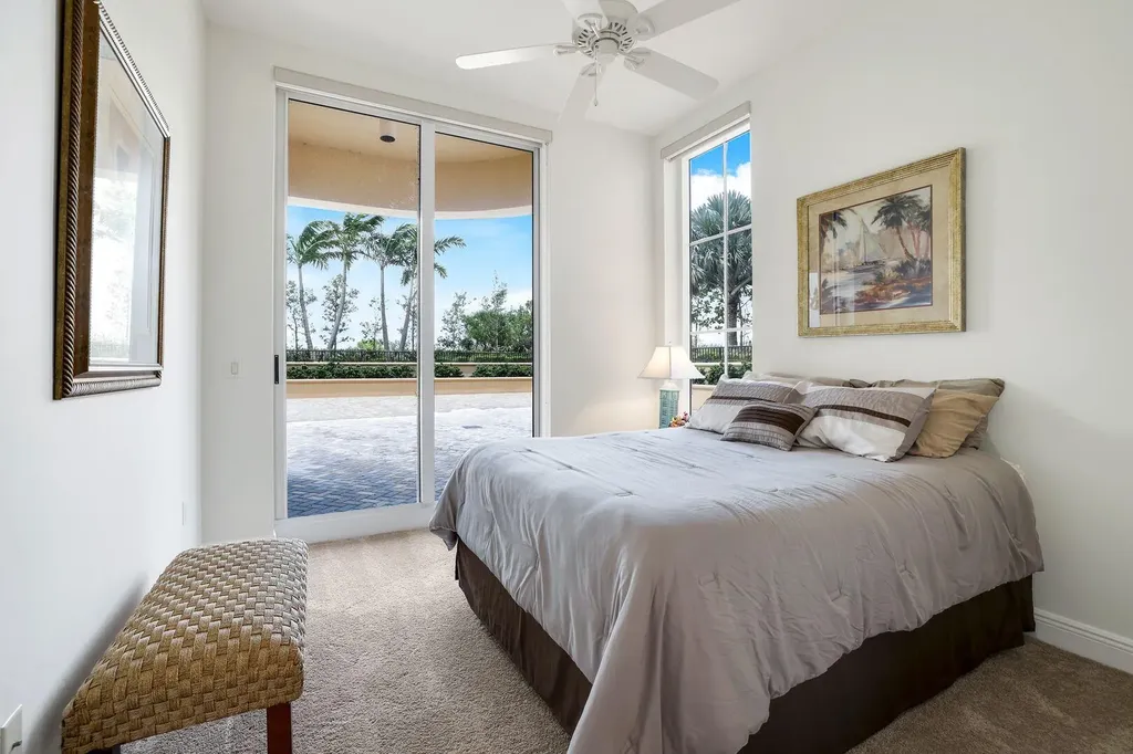 1050 Borghese Lane Naples FL 34114