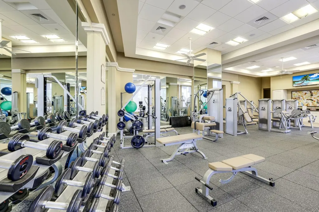 1050 Borghese Lane Naples FL 34114