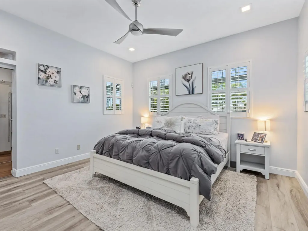 1712 N Bahama Avenue Marco Island FL 34145