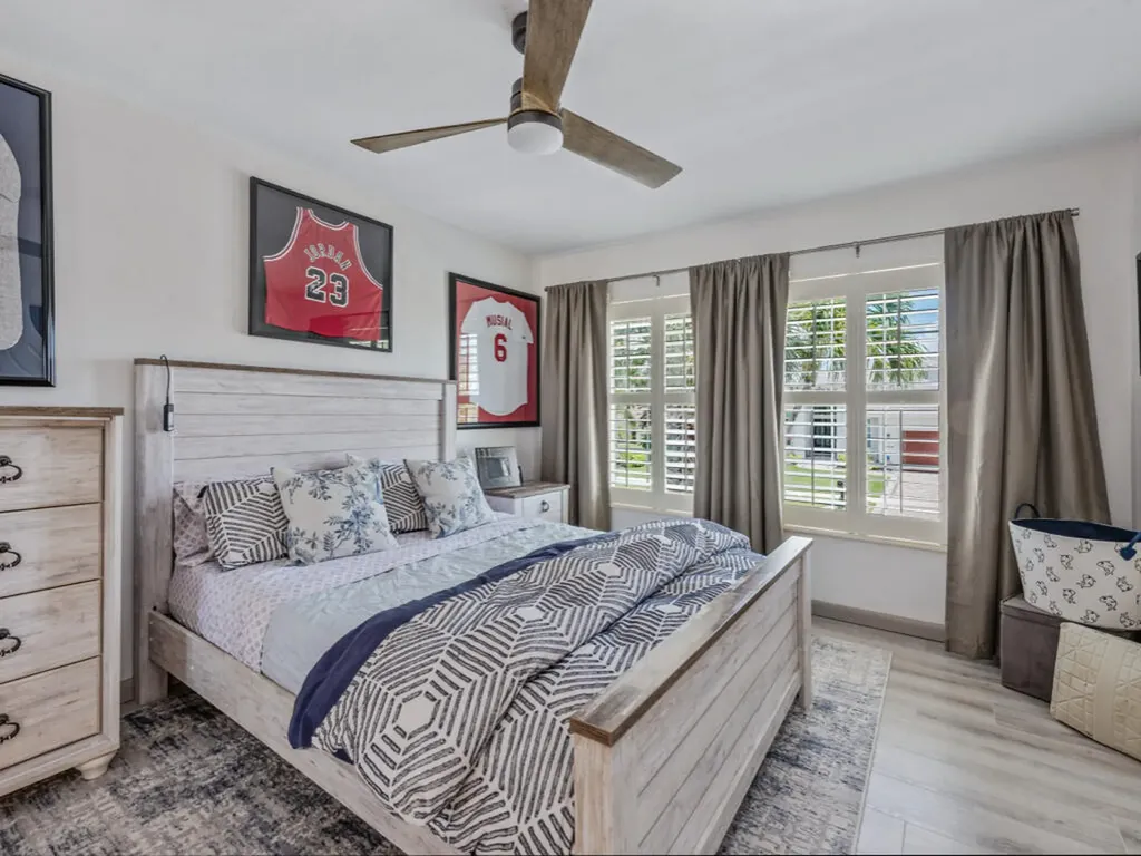 1712 N Bahama Avenue Marco Island FL 34145