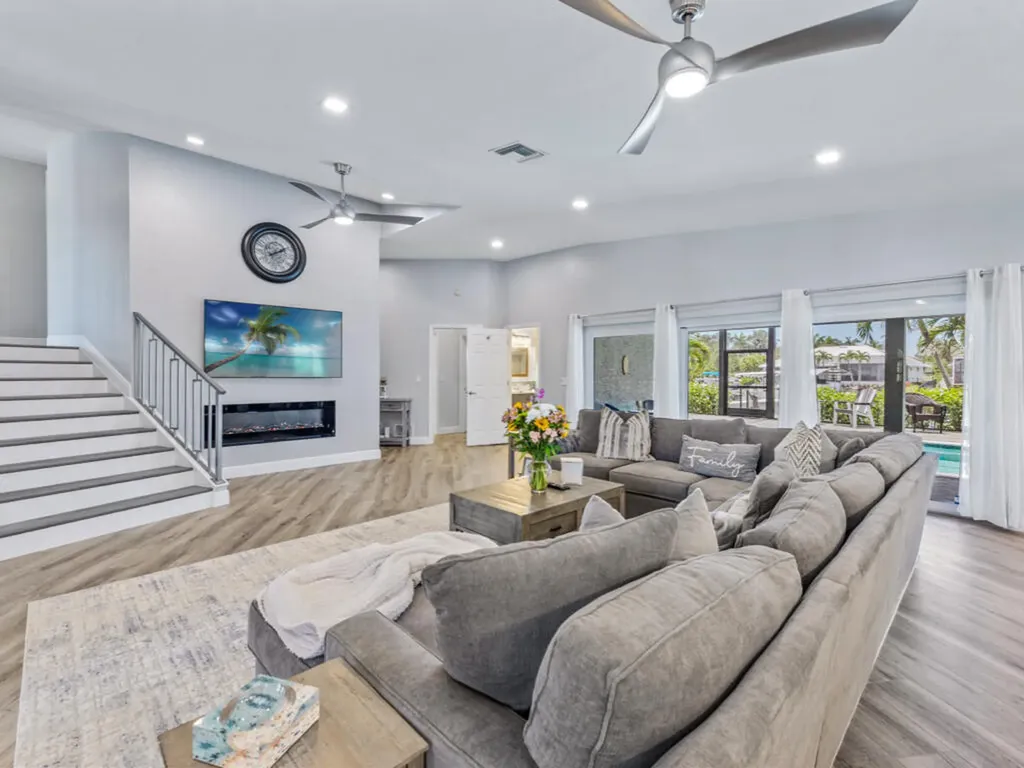 1712 N Bahama Avenue Marco Island FL 34145