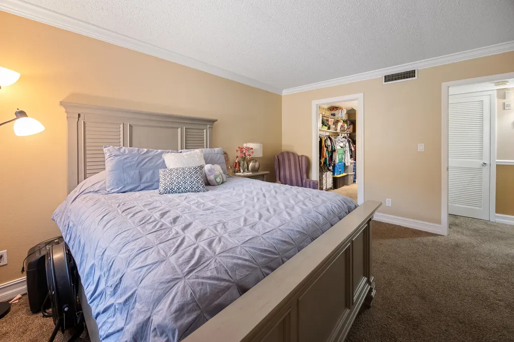 2366 E Mall Fort Myers FL 33901