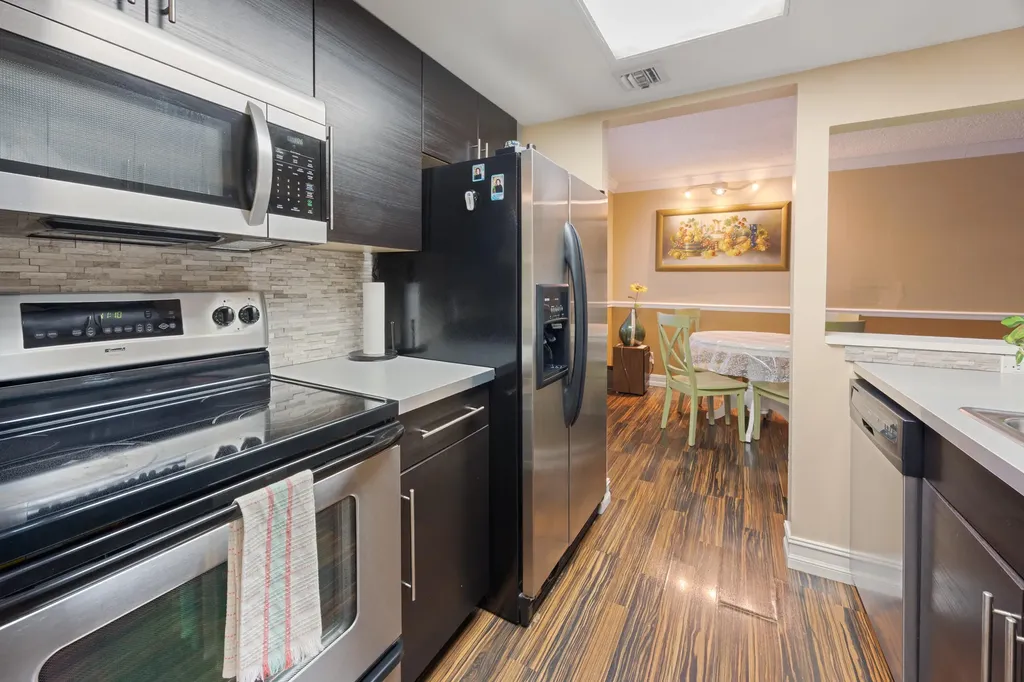 2366 E Mall Fort Myers FL 33901