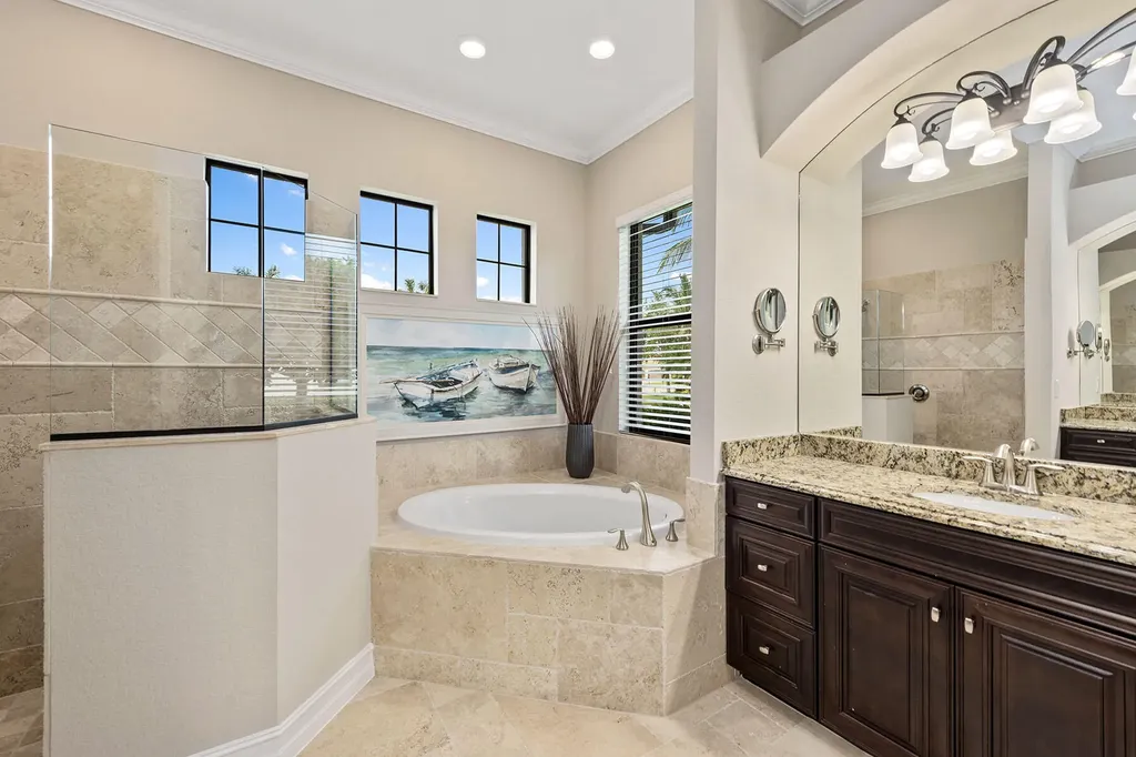 9453 Carmini Court Naples FL 34114