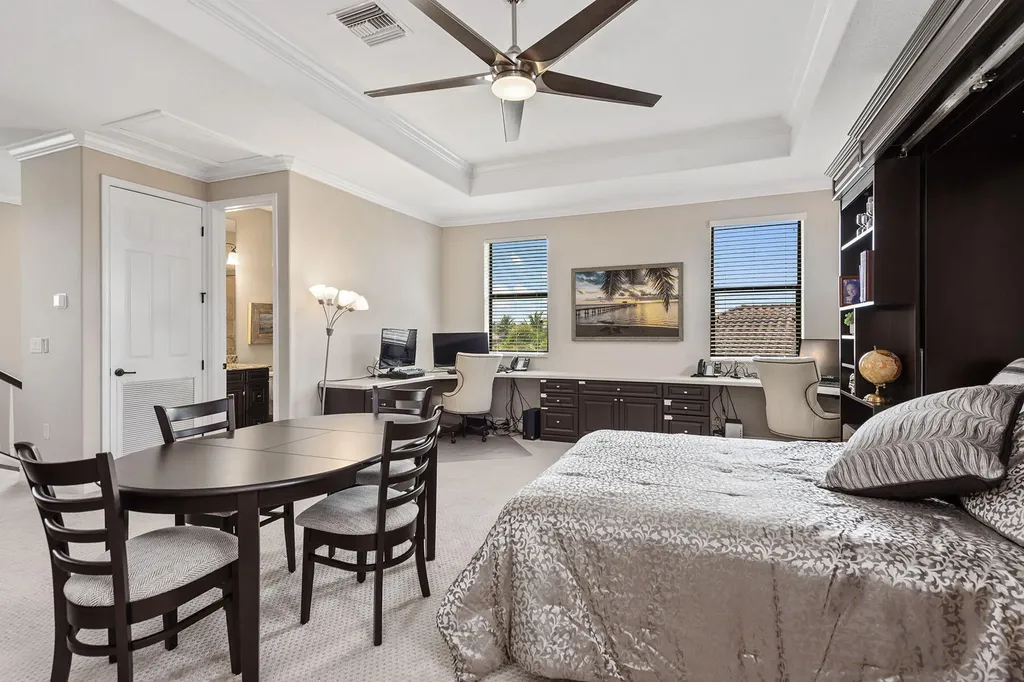 9453 Carmini Court Naples FL 34114