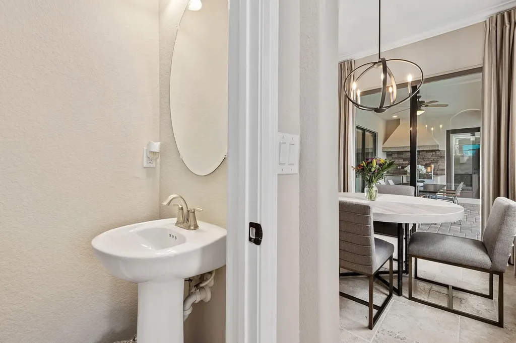 9453 Carmini Court Naples FL 34114