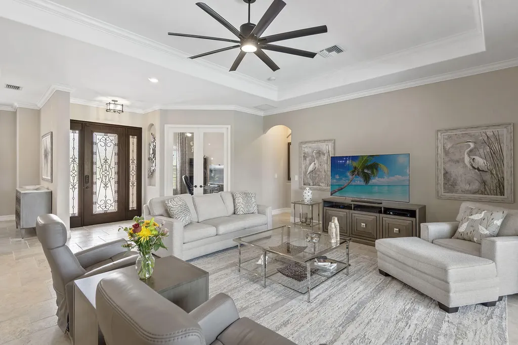 9453 Carmini Court Naples FL 34114