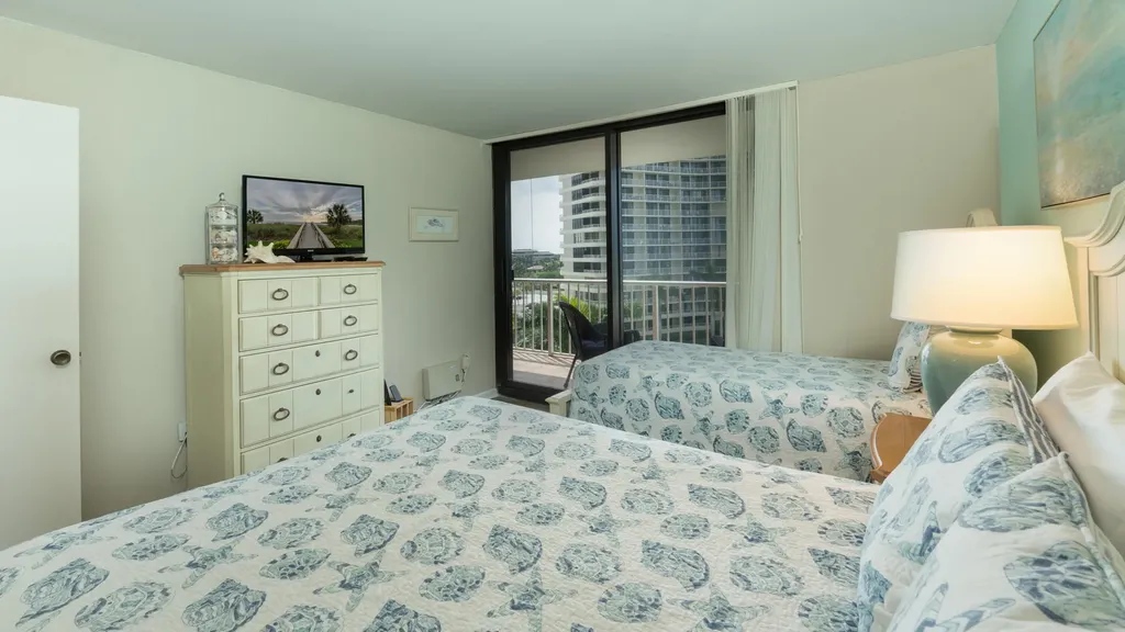 440 Seaview Court Marco Island FL 34145