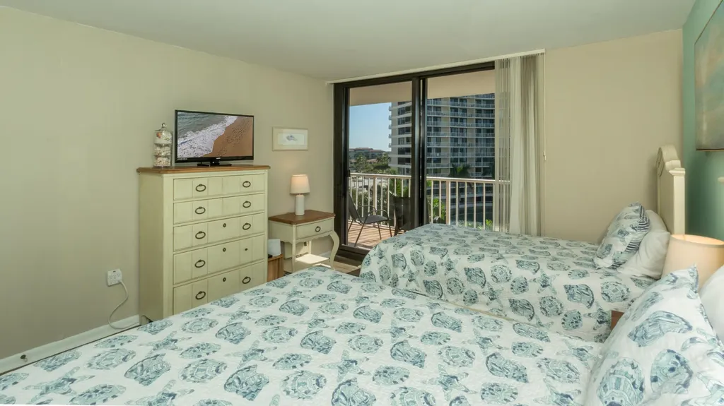 440 Seaview Court Marco Island FL 34145