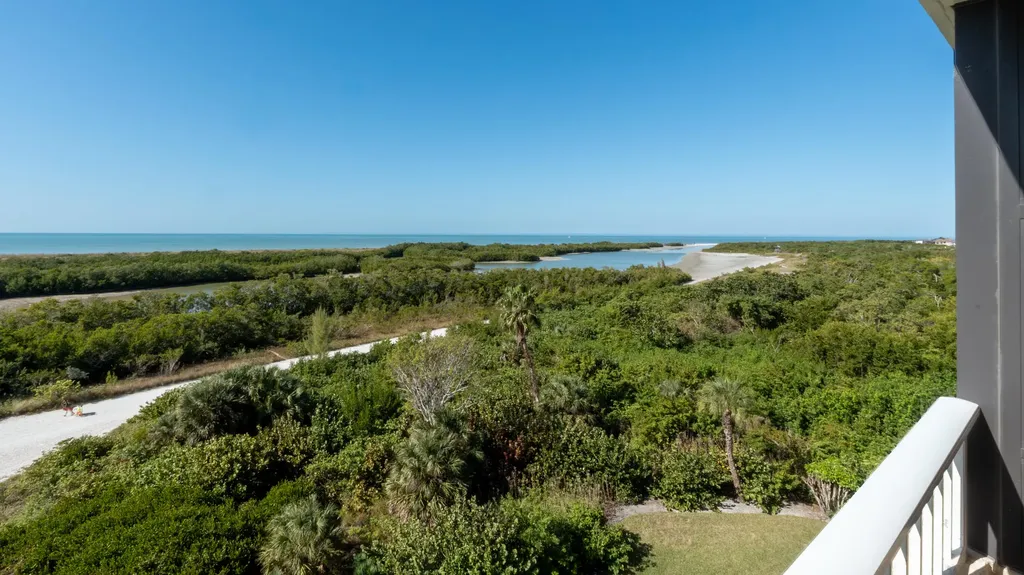 440 Seaview Court Marco Island FL 34145