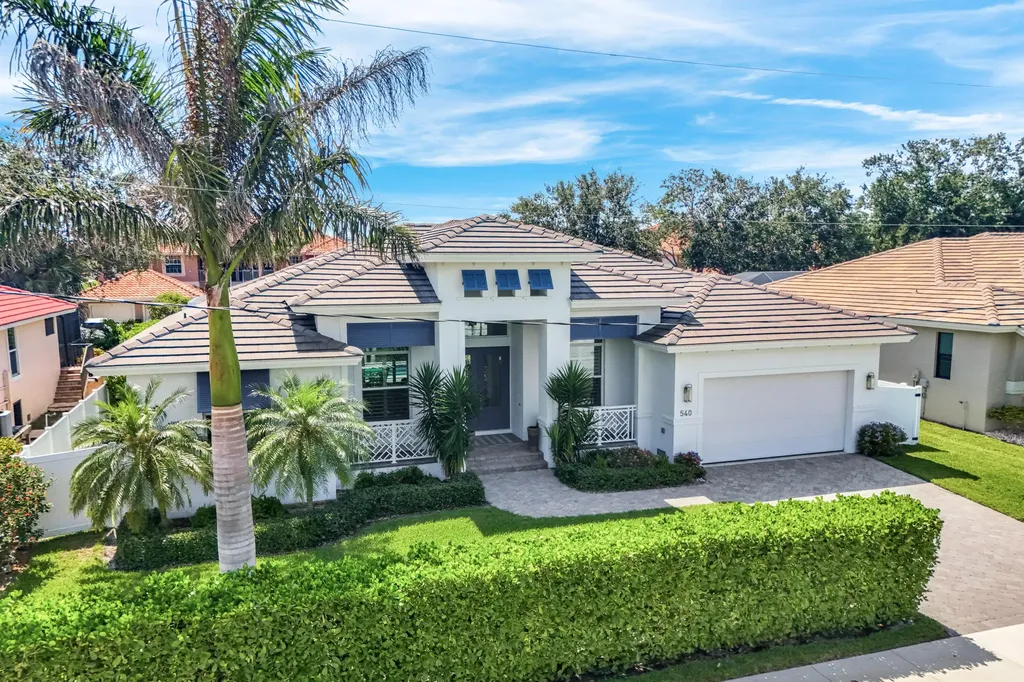 540 Fieldstone Drive Marco Island FL 34145