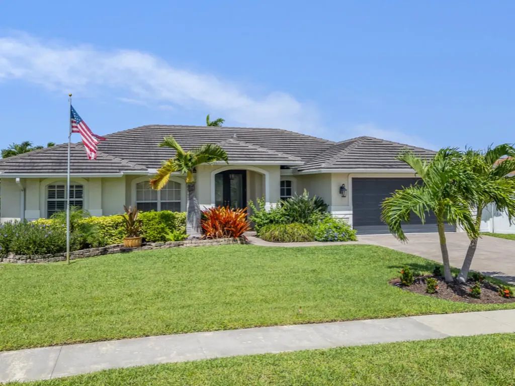 152 Saxon Street Marco Island FL 34145
