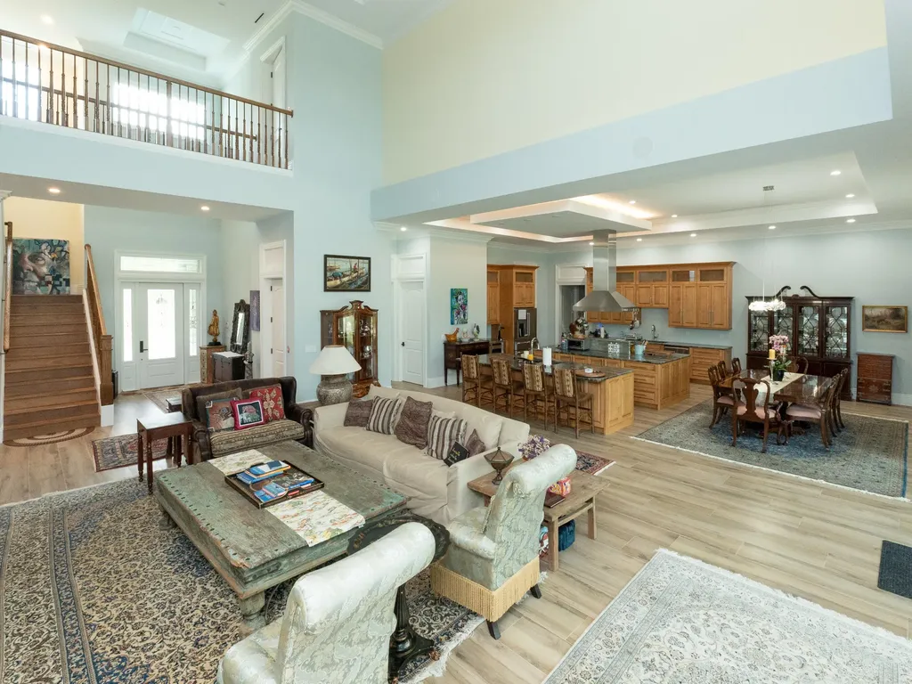 256 Price Street Naples FL 34113