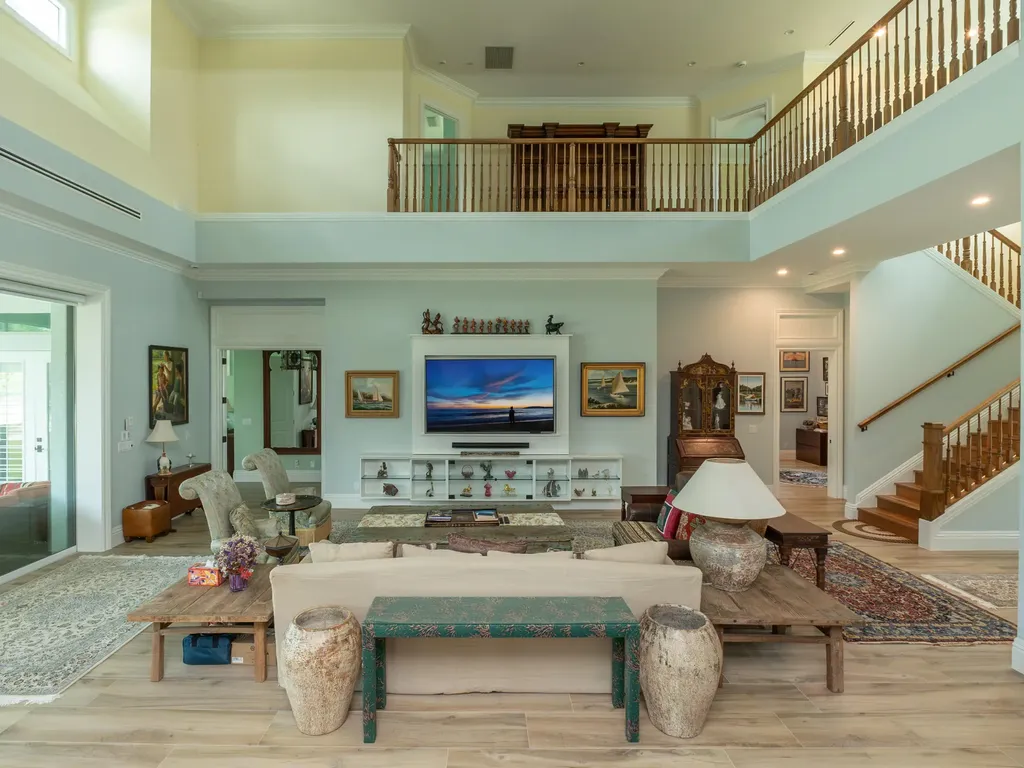 256 Price Street Naples FL 34113