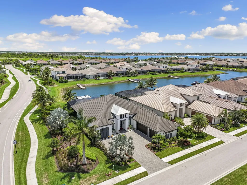 11699 Caleri Court Fort Myers FL 33913