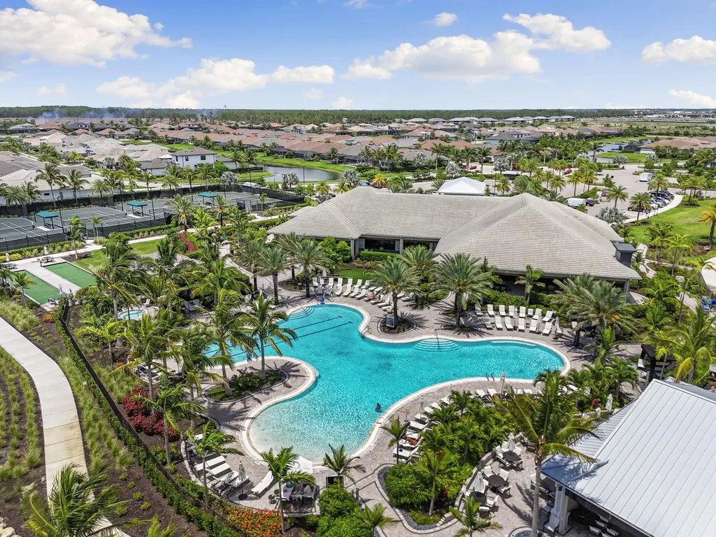 11699 Caleri Court Fort Myers FL 33913