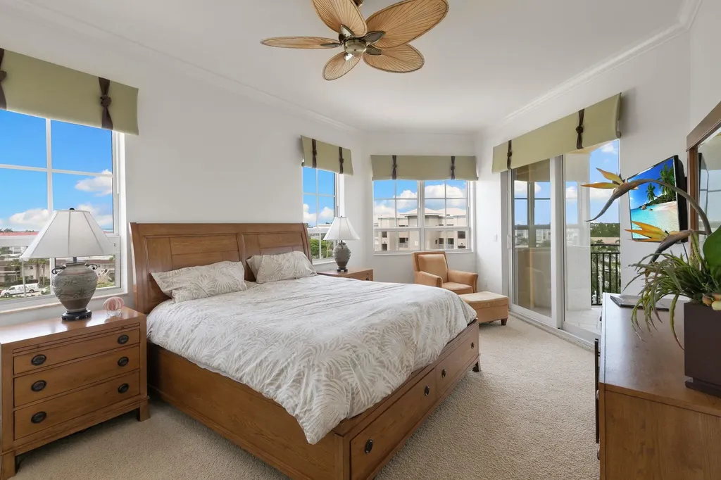 908 Panama Court Marco Island FL 34145