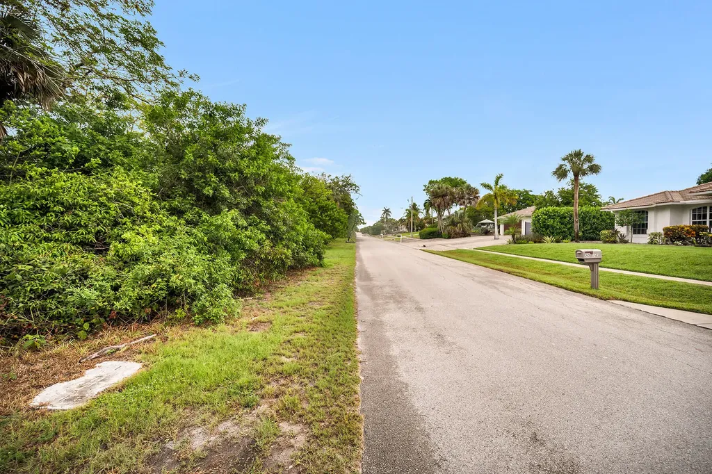 2023 Sheffield Avenue Marco Island FL 34145