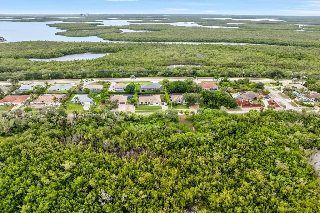 2023 Sheffield Avenue Marco Island FL 34145