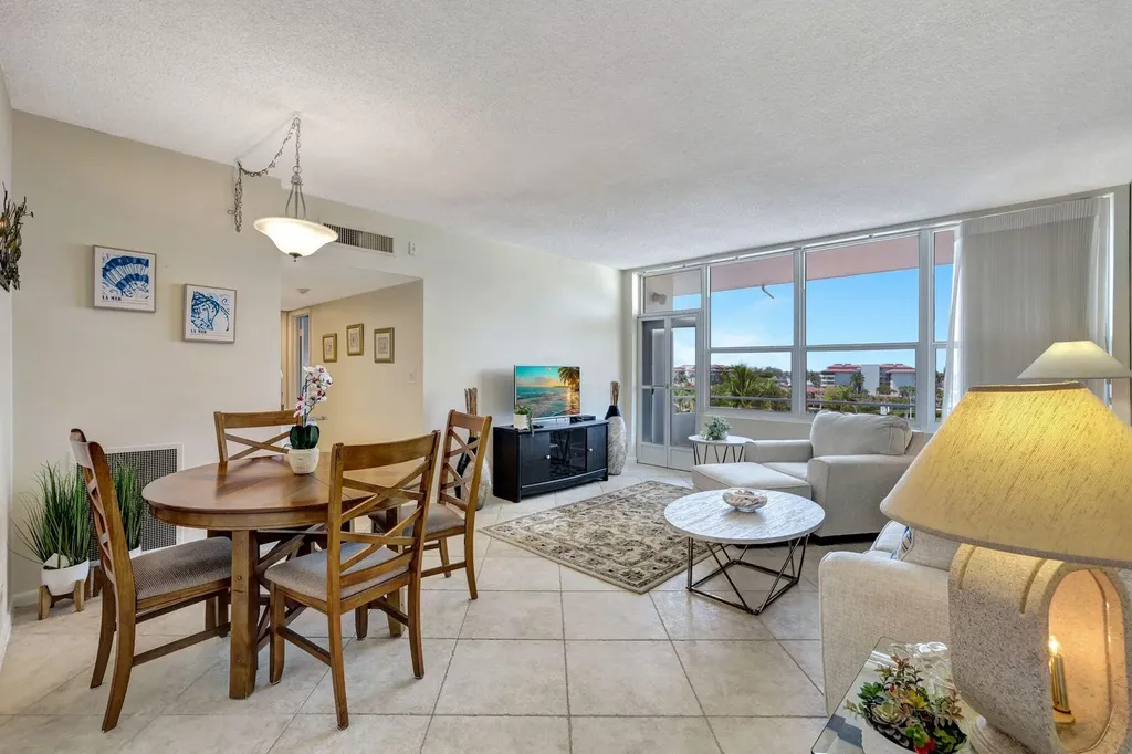 220 Seaview Court Marco Island FL 34145