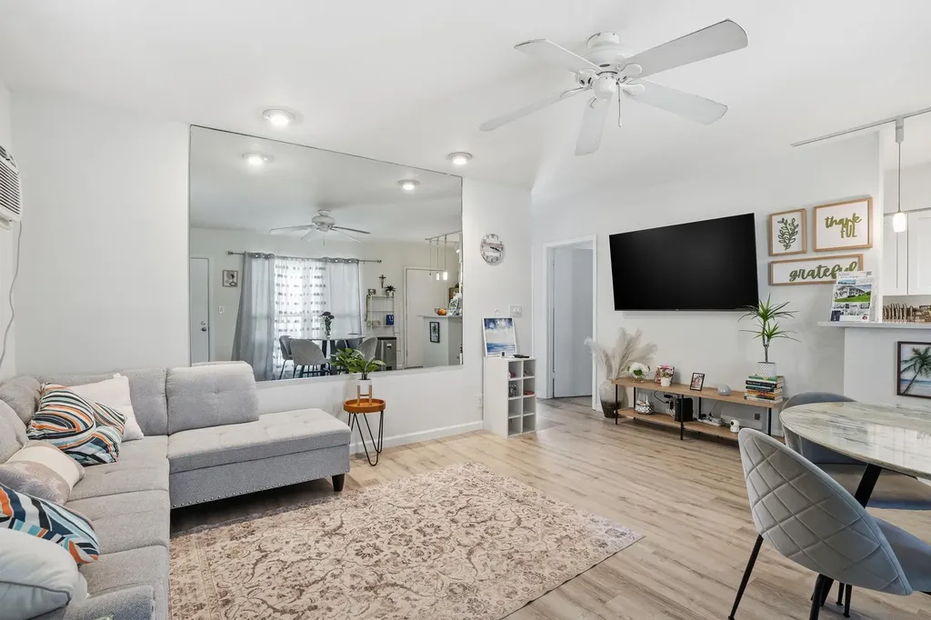 235 Seaview Court Marco Island FL 34145