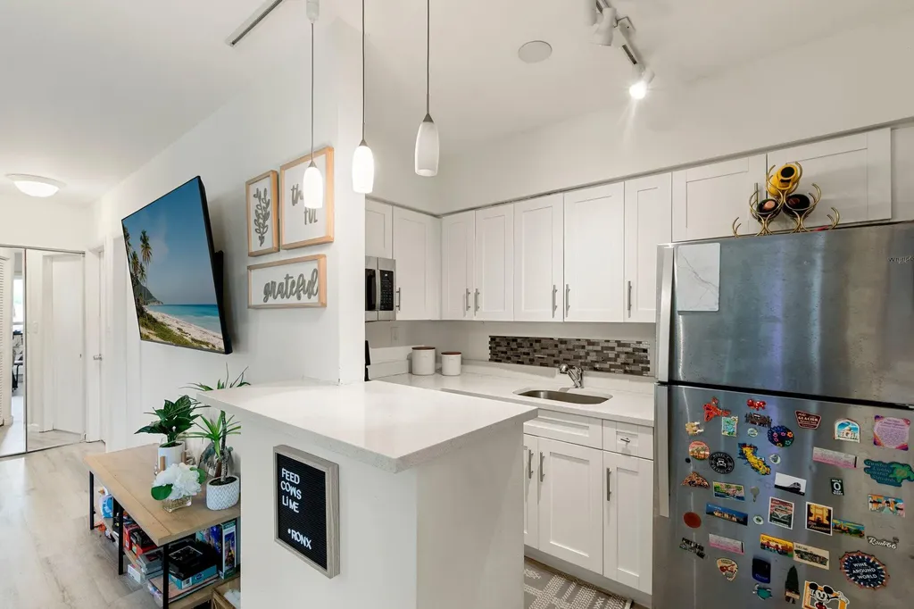 235 Seaview Court Marco Island FL 34145