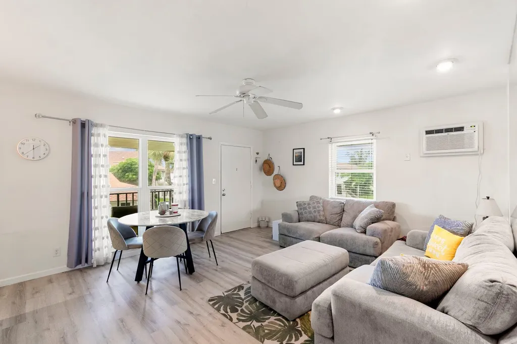 235 Seaview Court Marco Island FL 34145