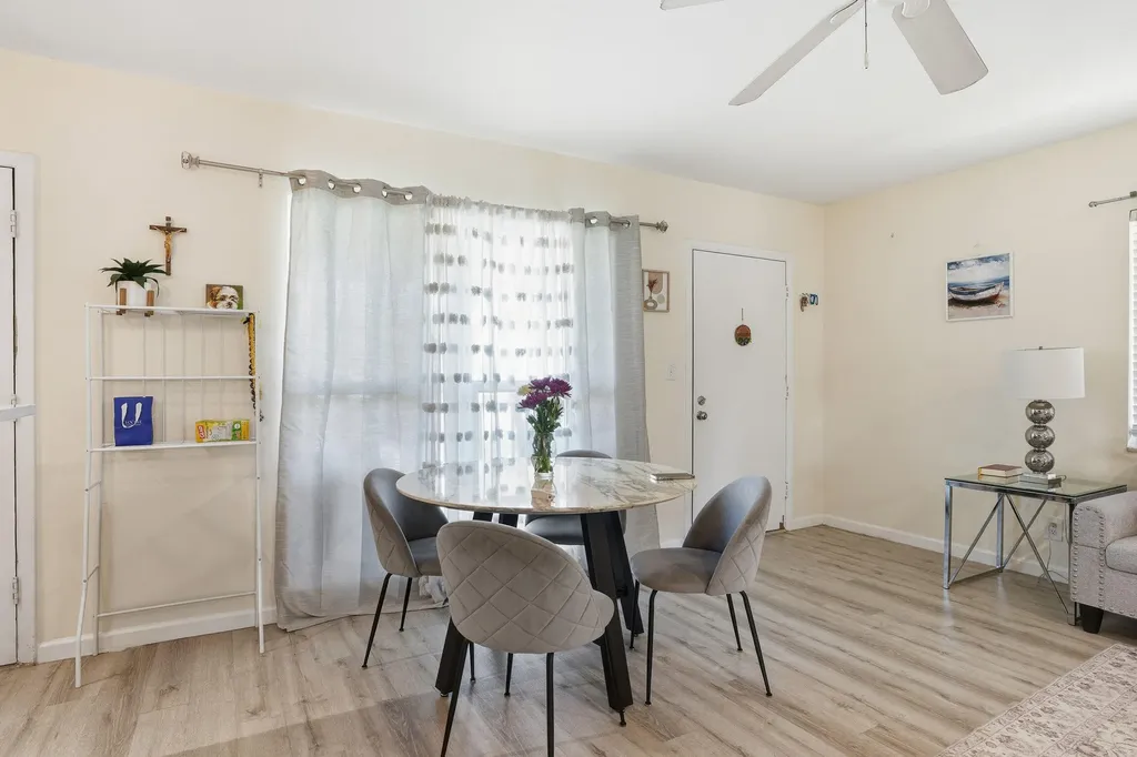 235 Seaview Court Marco Island FL 34145