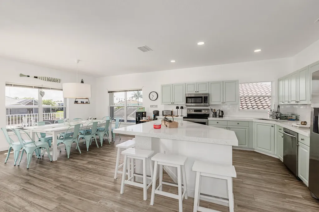 1218 Treasure Court Marco Island FL 34145