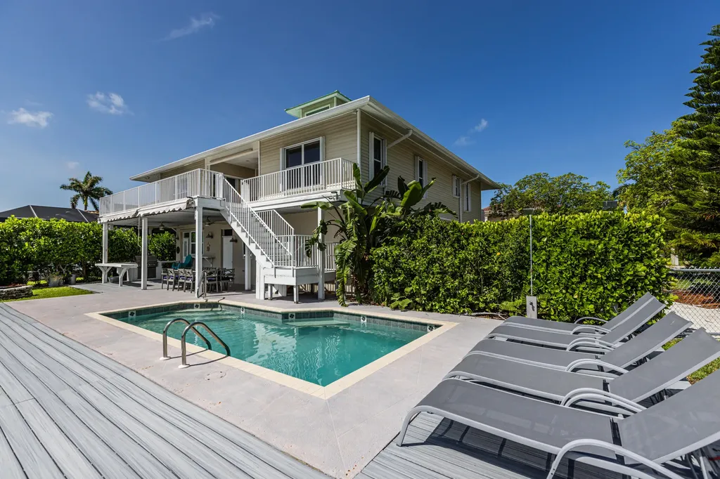 1218 Treasure Court Marco Island FL 34145