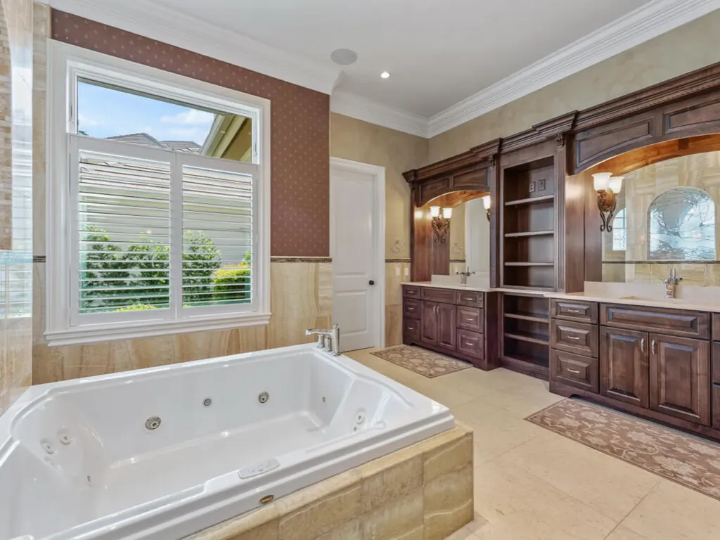 504 Tigertail Court Marco Island FL 34145