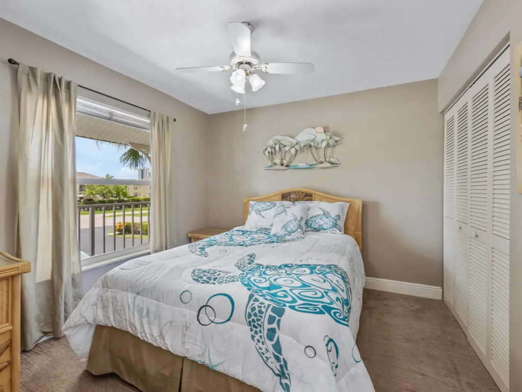 1315 Mainsail Drive Naples FL 34114